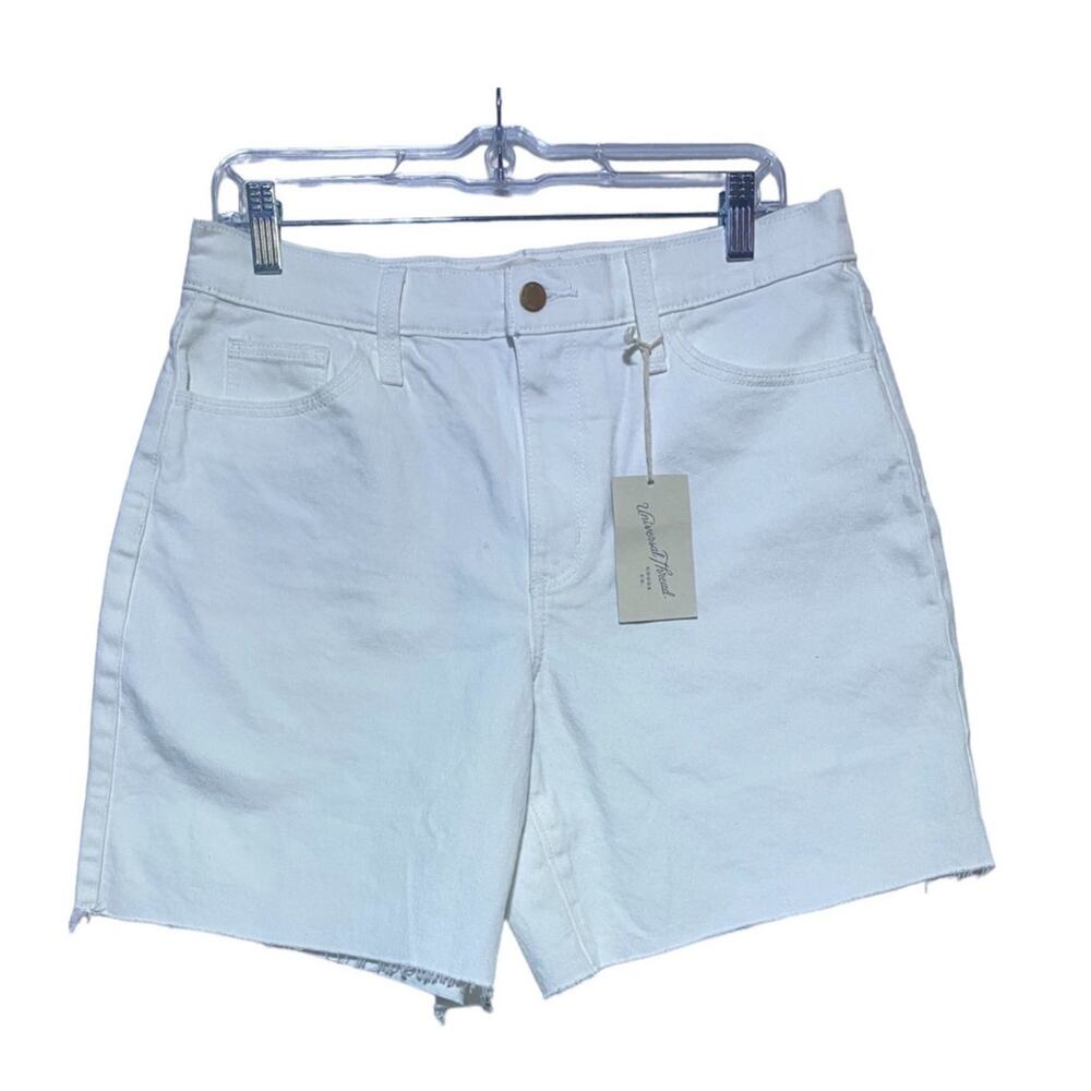 Universal Thread Shorts White Women's Size 8 High Rise Cut-Off New With Tag